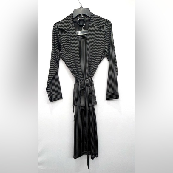 Ambrielle Sleepwear Set Robe And Pant Pin Stripped Woman’s Size Small - Picture 1 of 4